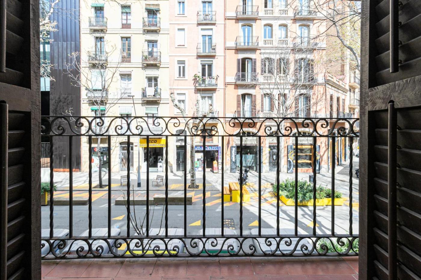 Weflating Sant Antoni Market Барселона Екстер'єр фото